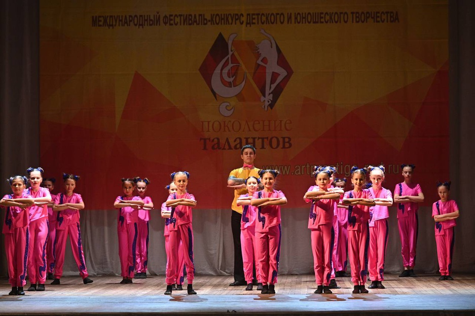 Даниил Комаристый
